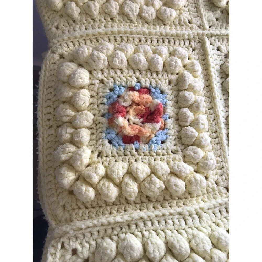 Vtg 3D Granny Square Crochet Lap Blanket Afghan yellow Roses Green Leaf 65”x40”
